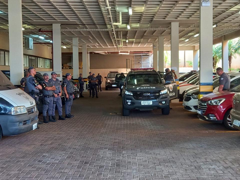 Foto 5 de 10 — Operação Trívia: 10 pessoas foram detidas por envolvimento com o tráfico de drogas em Araraquara